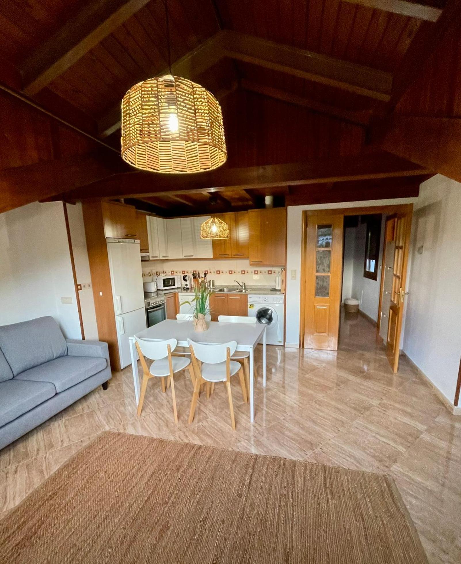 Appartamento La Santina Y Su Balcon Avilés Esterno foto