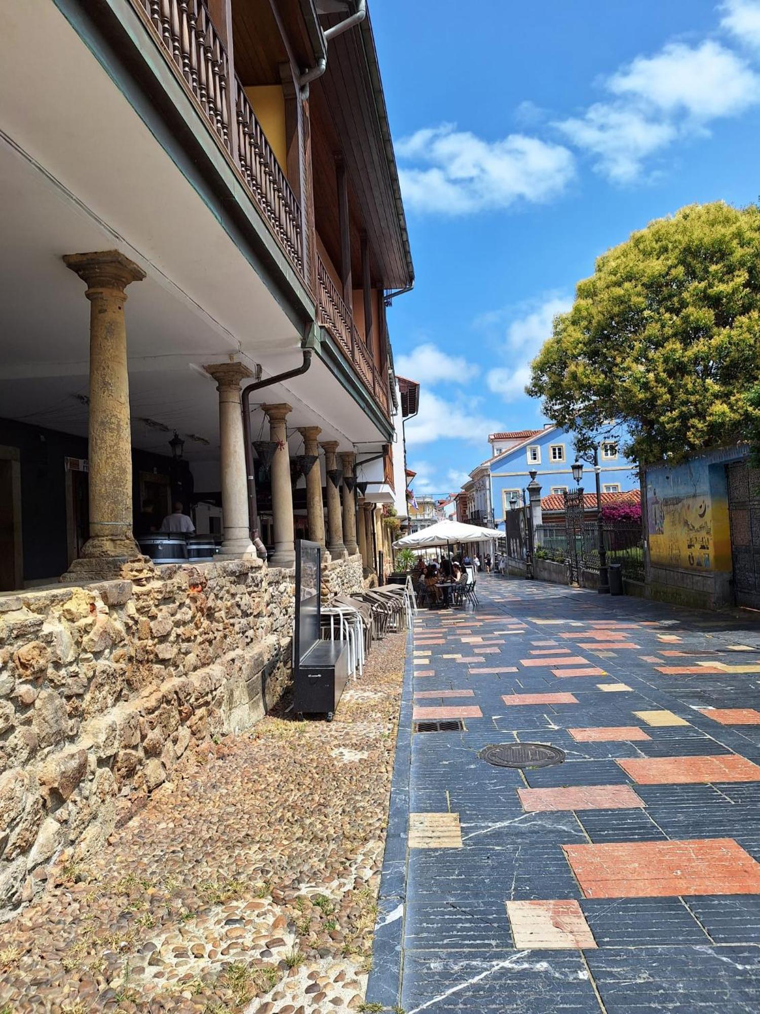 Appartamento La Santina Y Su Balcon Avilés Esterno foto